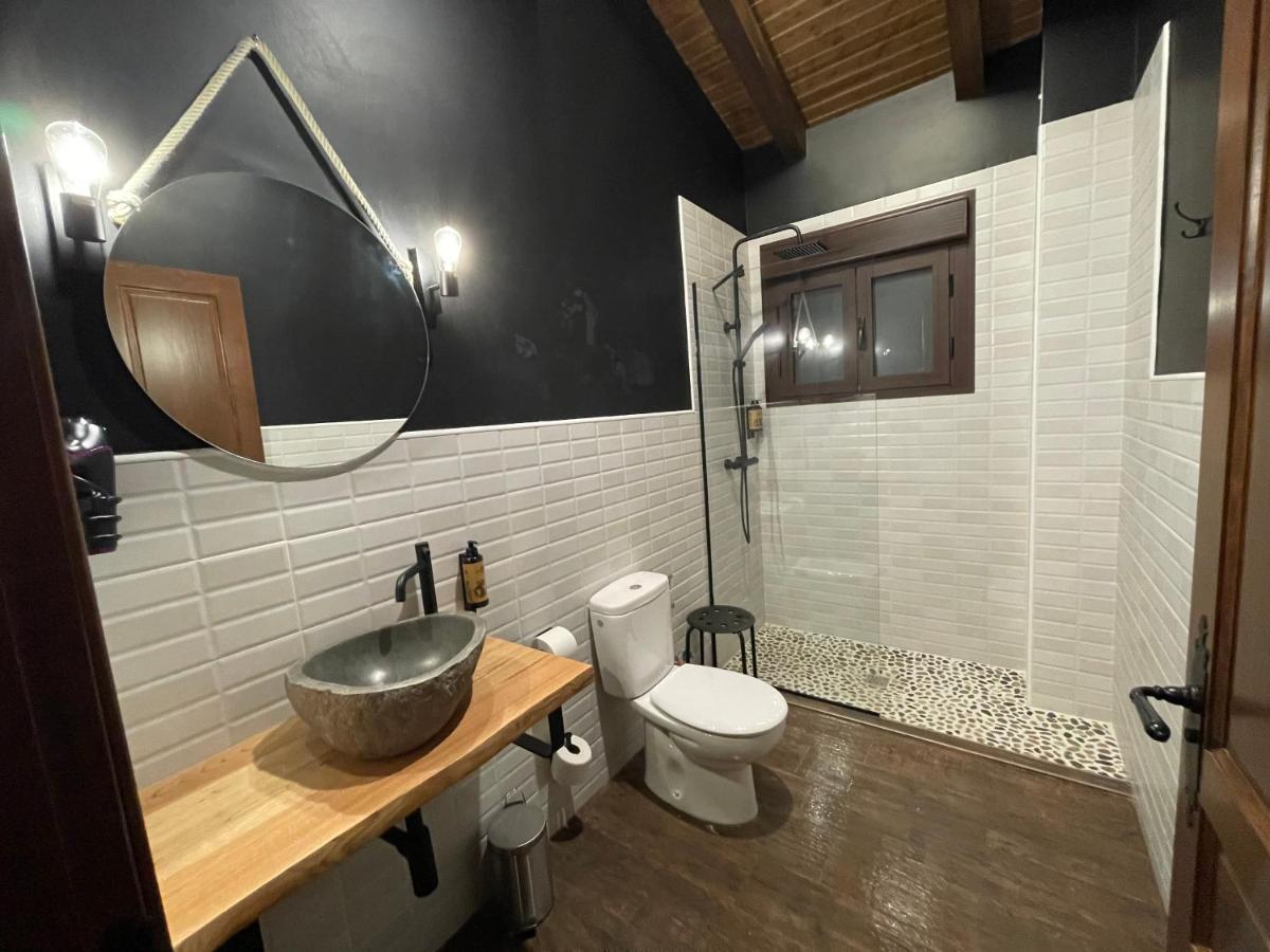 APARTAMENTOS RURALES DOÑA JIMENA DEL AMBROZ 4 Estrellas complejo único en el centro del pueblo Hervás Exterior foto